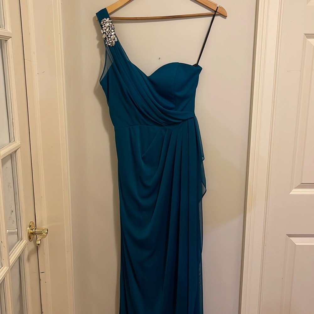 Teal one shoulder floor length gown. Size 10